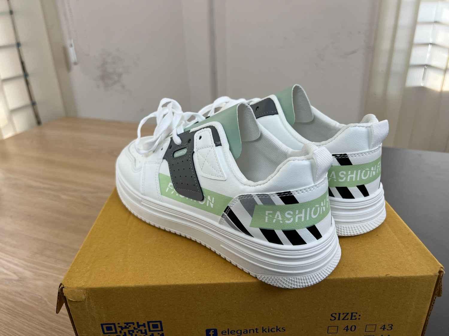 MintEdge Fashion Sneakers